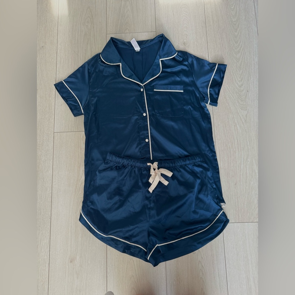 Stars above silk pjs